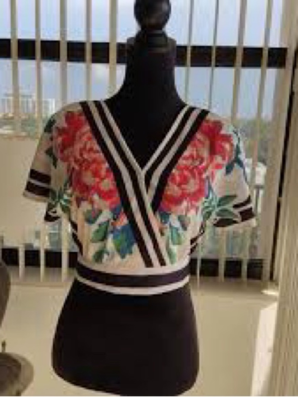Flying Tomato White Cropped V-Neck Top